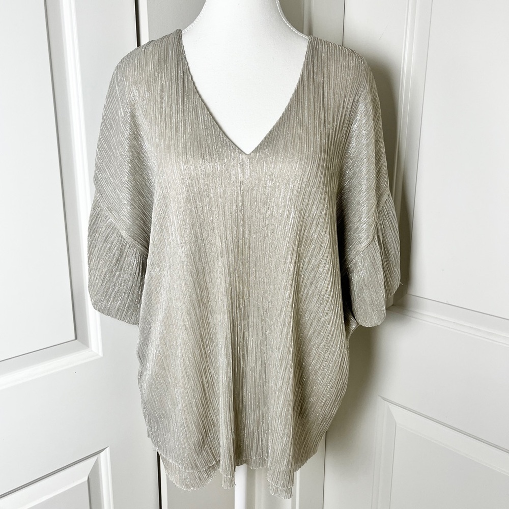 Anthropologie Vanessa Virginia Metallic Silver Blouse w/Ruffled Sleeves - Medium